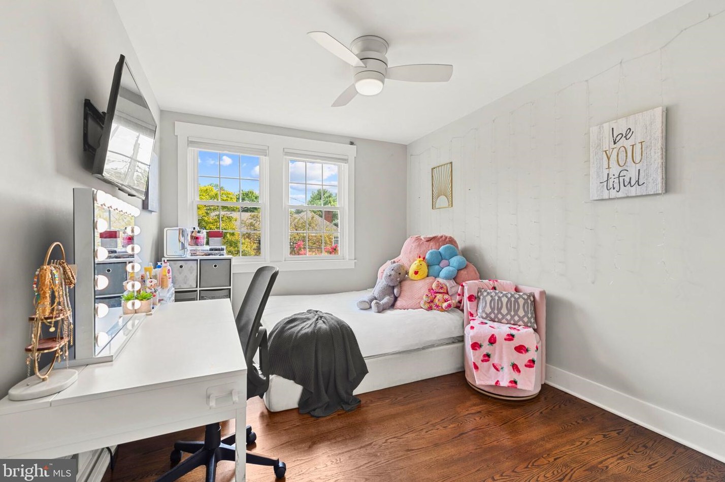 203 Blenheim Rd, Baltimore MD  21212-1704 exterior