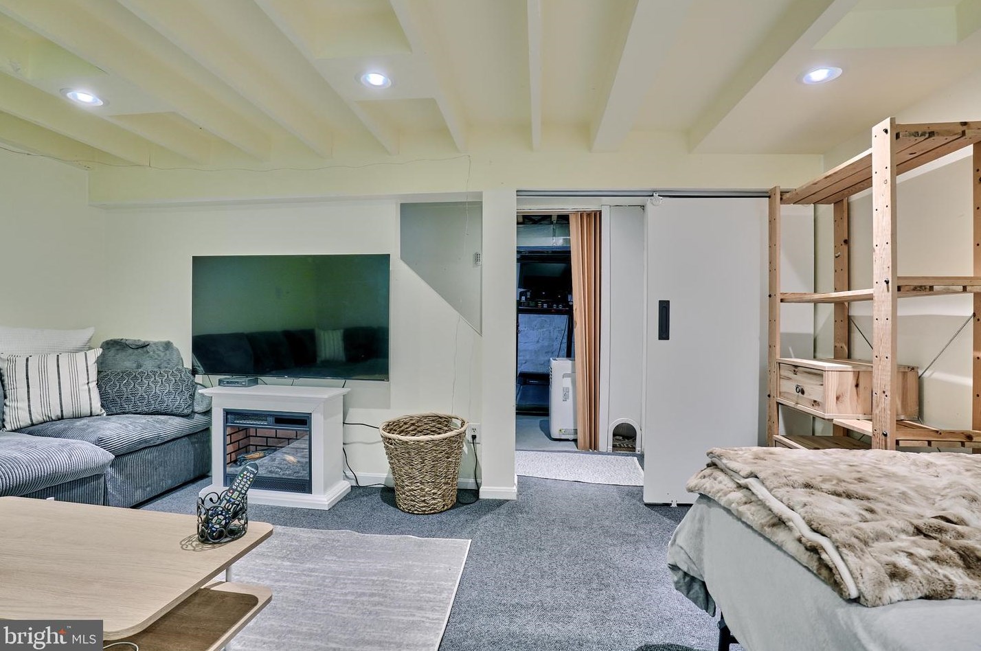 725 Dunkirk Rd, Baltimore MD  21212-2005 exterior