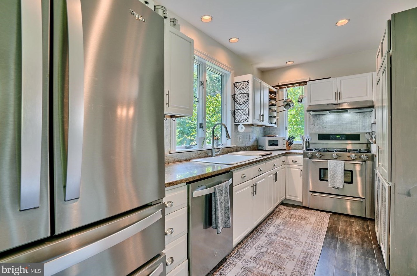 725 Dunkirk Rd, Baltimore MD  21212-2005 exterior