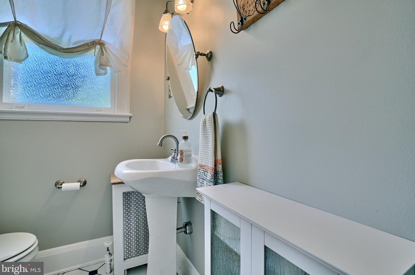 725 Dunkirk Rd, Baltimore MD  21212-2005 exterior