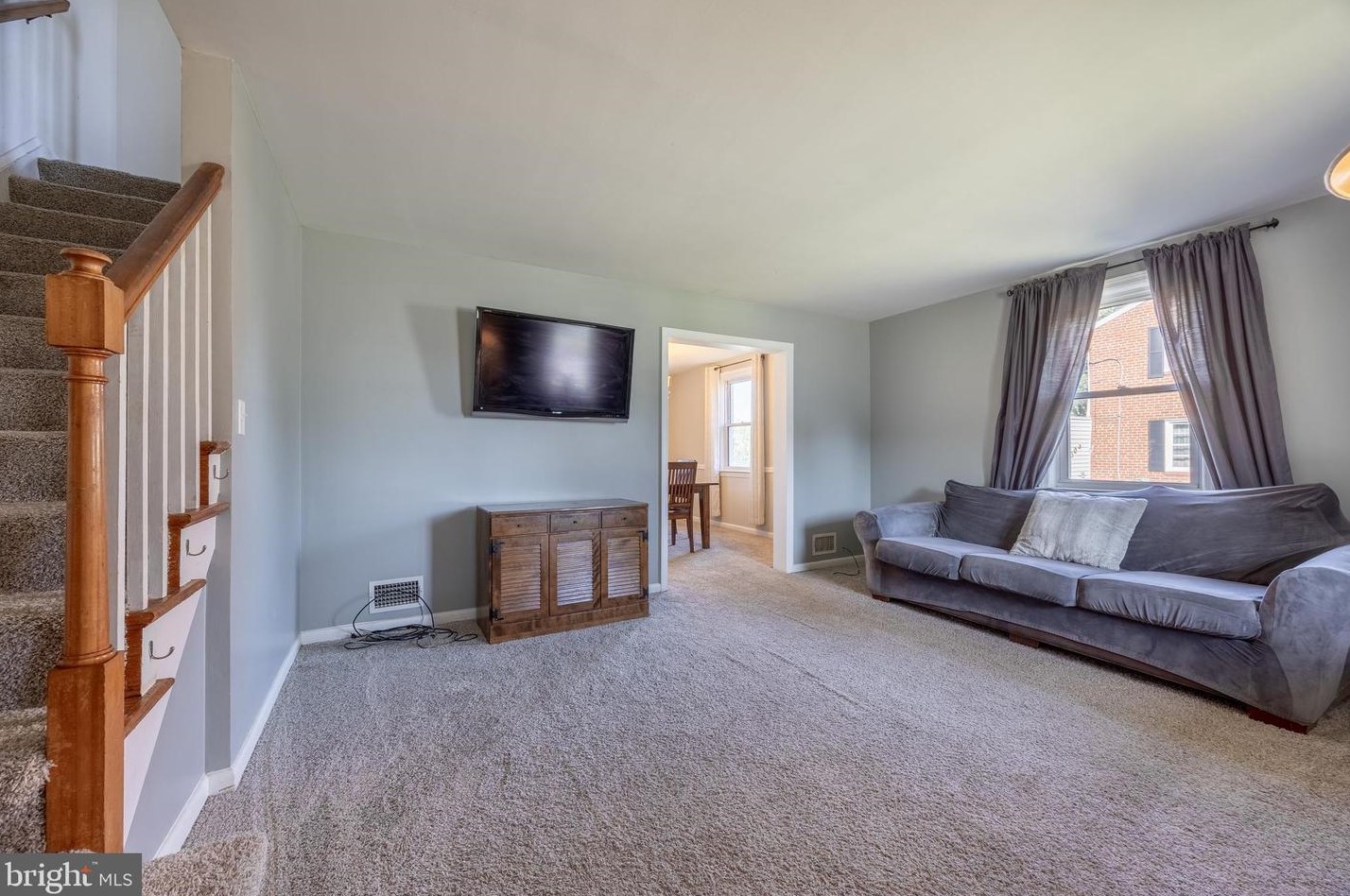 302 Elinor Ave, Baltimore MD  21236-4215 exterior