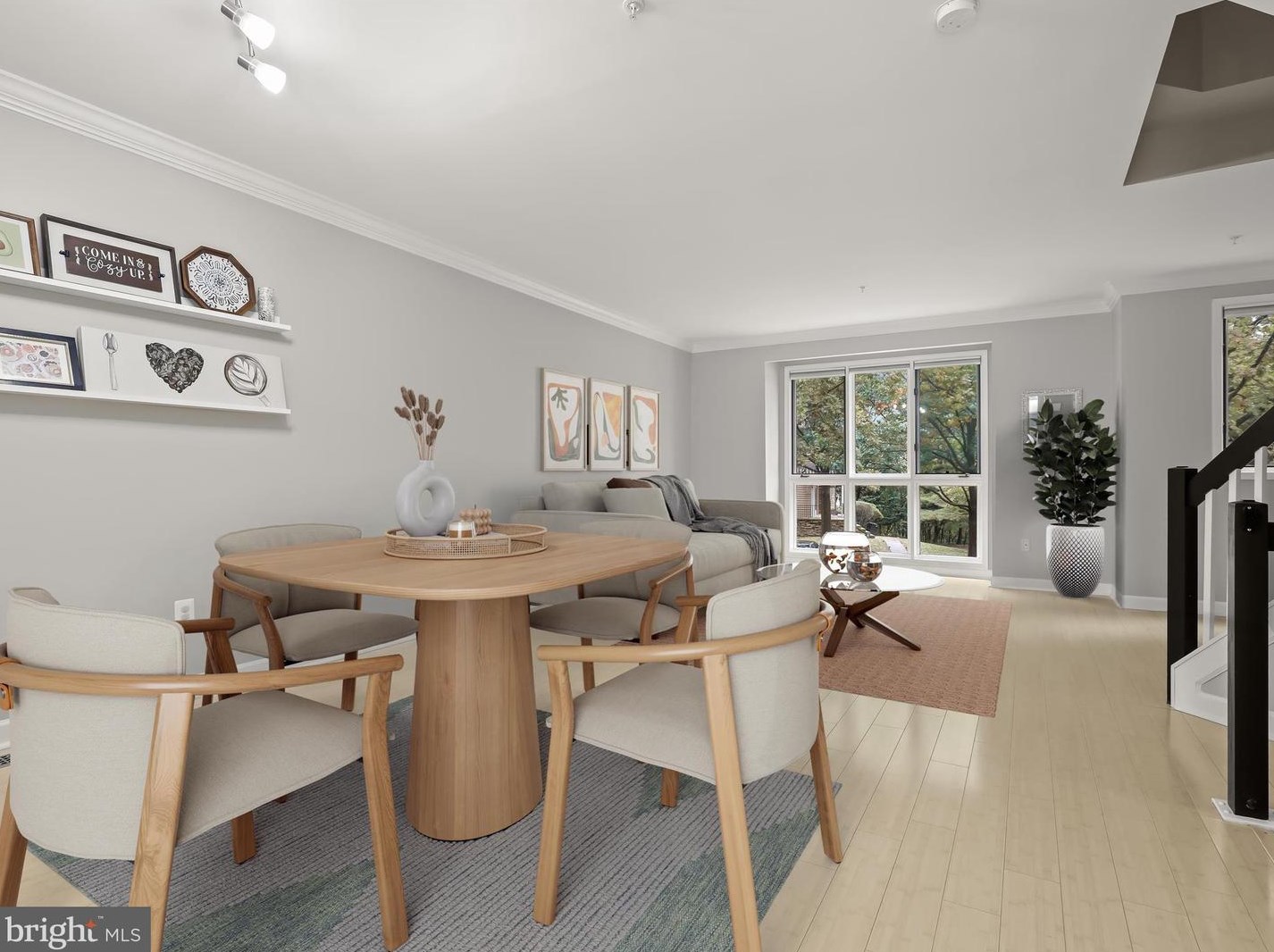 17 Stridesham Ct, Baltimore MD  21209-5301 exterior