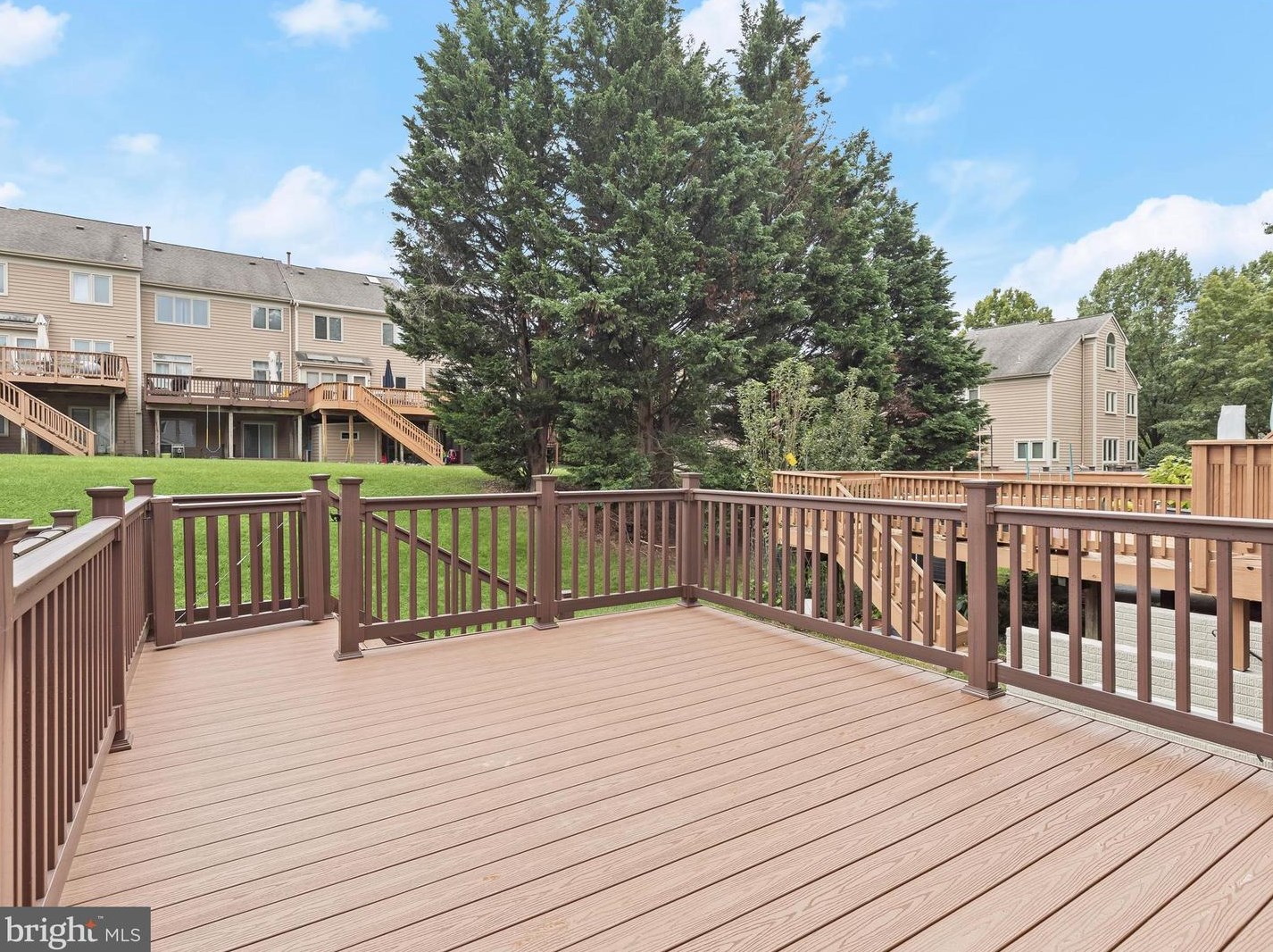 17 Stridesham Ct, Baltimore MD  21209-5301 exterior