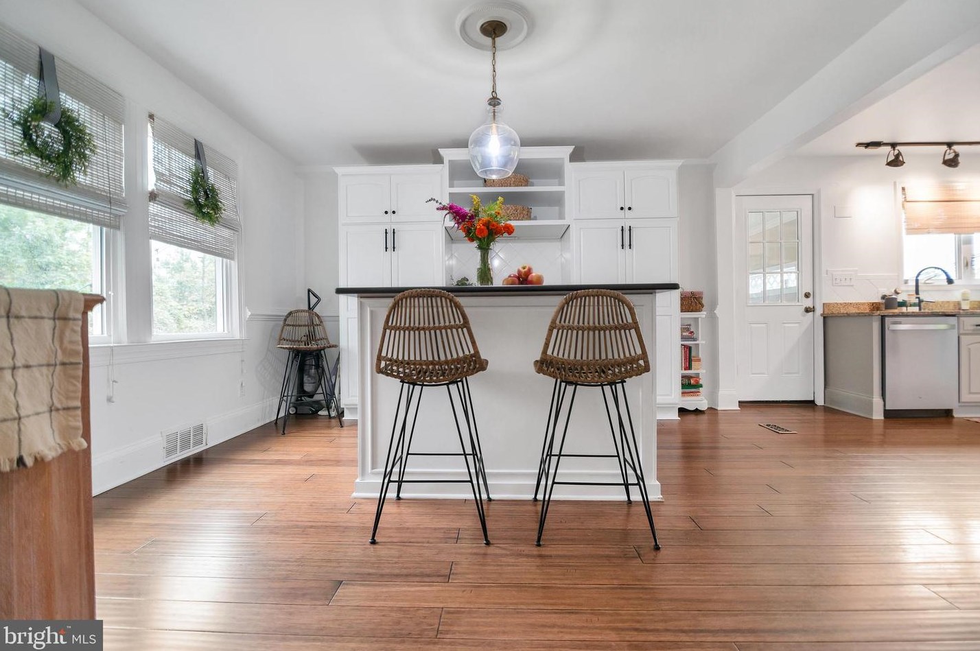 1005 Francis Ave, Baltimore MD 21227-3911 exterior