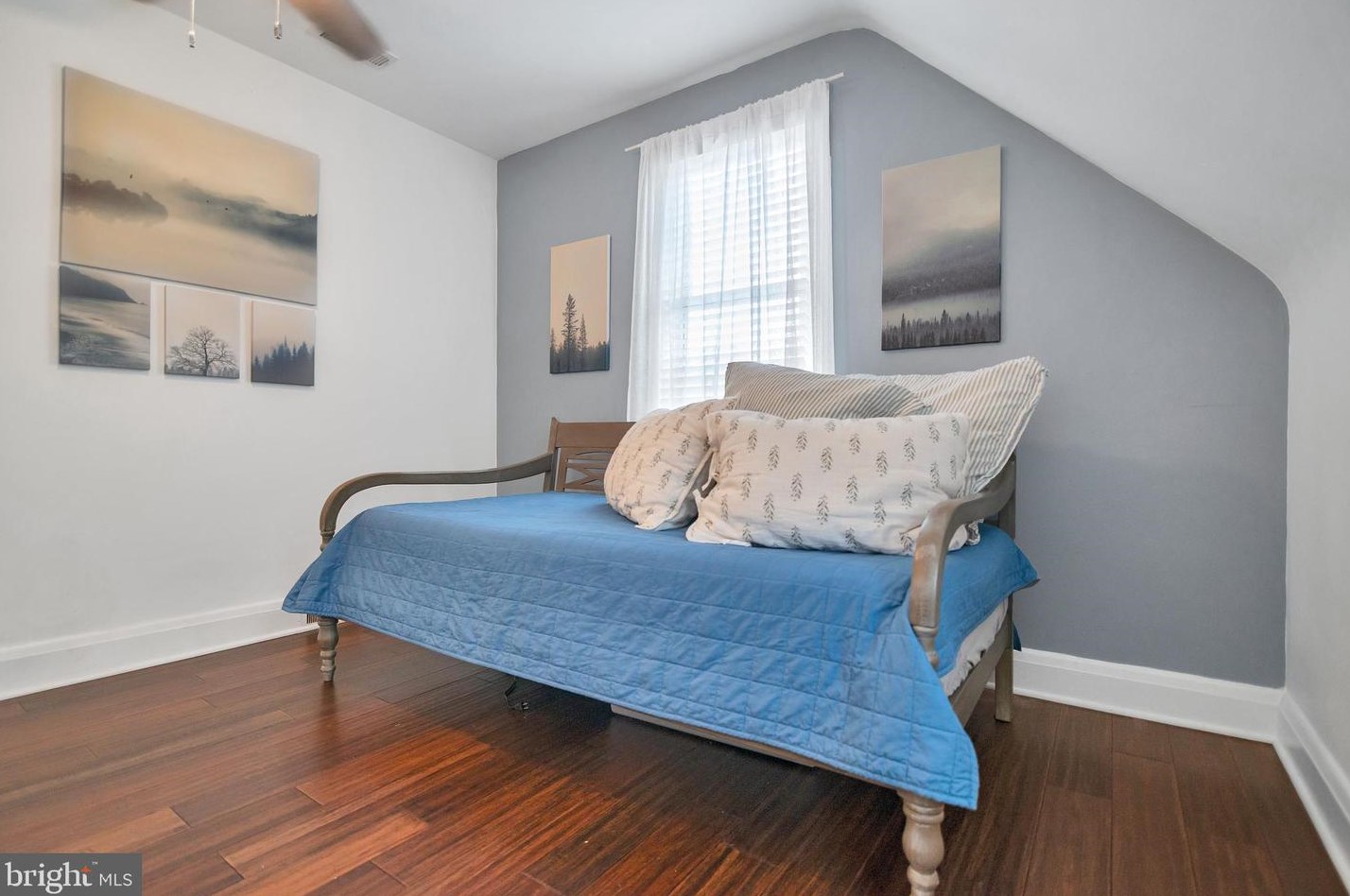 1005 Francis Ave, Baltimore MD 21227-3911 exterior