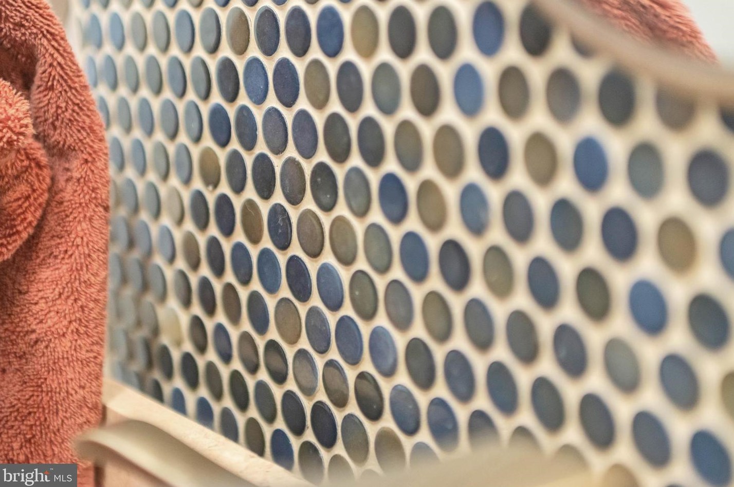 1005 Francis Ave, Baltimore MD 21227-3911 exterior