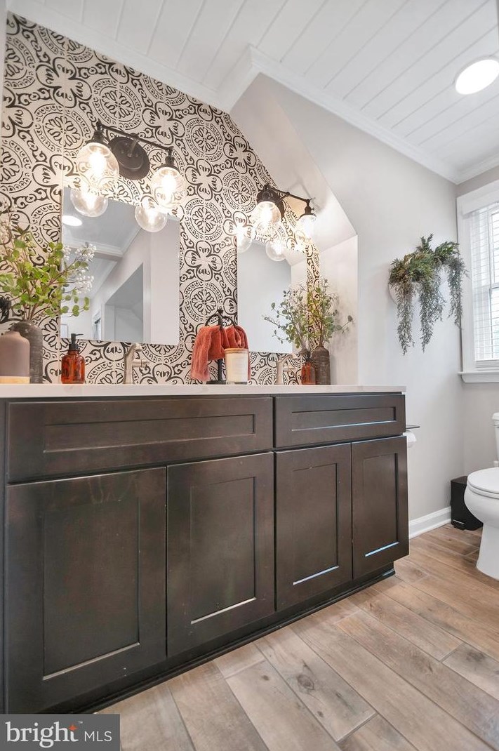 1005 Francis Ave, Baltimore MD 21227-3911 exterior