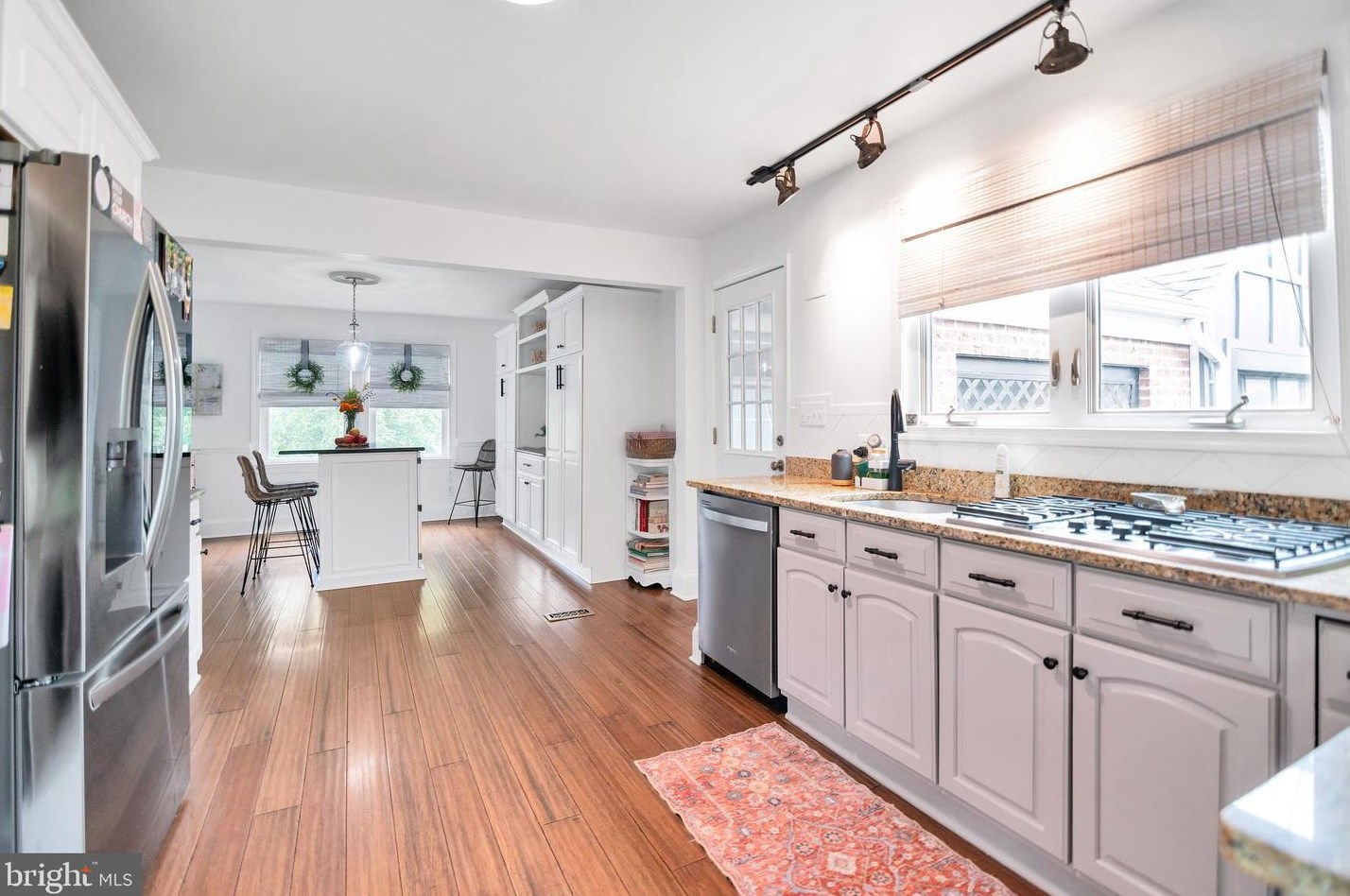 1005 Francis Ave, Baltimore MD 21227-3911 exterior