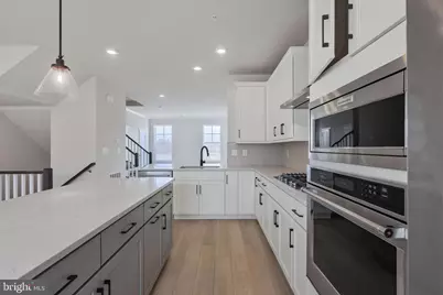 618 Barnehurst Street, Middle River, MD 21220 - Photo 5