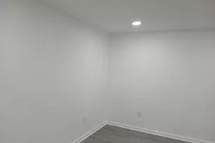 9155 Throgmorton Rd, Parkville, MD 21234 - Photo 3