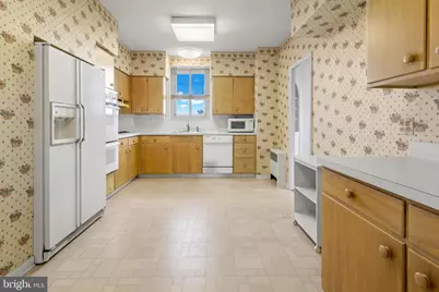 11 Slade Avenue #712, Baltimore, MD 21208 - Photo 17