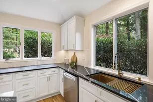 4 Bucksway Rd, Owings Mills, MD 21117 - Photo 13