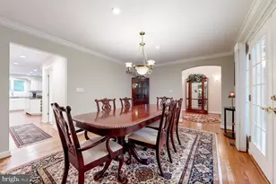 2307 Shaded Brook Dr, Owings Mills, MD 21117 - Photo 9