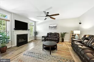 9804 Kerries Ct, Perry Hall, MD 21128 - Photo 11