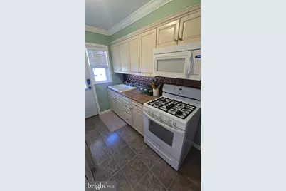 958 Arncliffe Road, Baltimore, MD 21221 - Photo 15