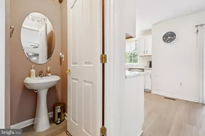 9415 Ridgely Avenue, Parkville, MD 21234 - Photo 9