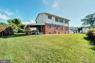 1700 Old Eastern Ave, Essex, MD 21221 - Photo 17