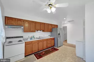 1700 Old Eastern Ave, Essex, MD 21221 - Photo 9