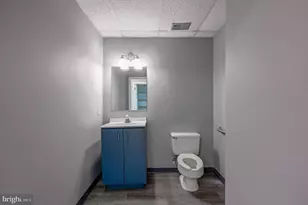 19 Fontana Ln, Baltimore, MD 21237 - Photo 31