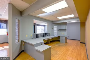 19 Fontana Ln, Baltimore, MD 21237 - Photo 11