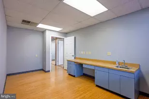 19 Fontana Ln, Baltimore, MD 21237 - Photo 21