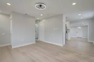 208 Parkholme Cir, Reisterstown, MD 21136 - Photo 5