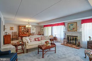 8 Oak Hampton Dr, Lutherville Timonium, MD 21093 - Photo 19