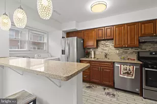 2633 Molton, Baltimore, MD 21244 - Photo 7