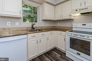 507 McManus Way, Towson, MD 21286 - Photo 15