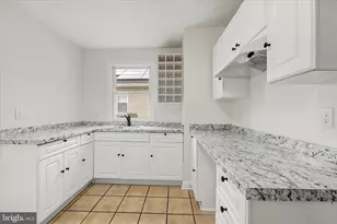 2108 Sunbriar Ln, Baltimore, MD 21207 - Photo 39