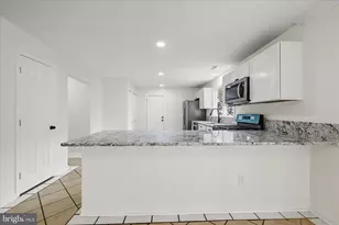 2108 Sunbriar Ln, Baltimore, MD 21207 - Photo 5