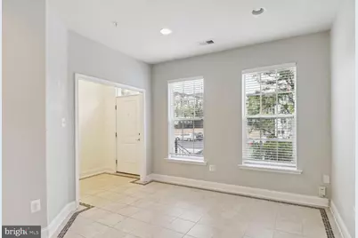 11 Gardenside Place, Towson, MD 21286 - Photo 5