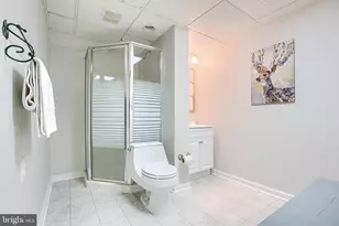 9018 Gardenia Rd, Baltimore, MD 21236 - Photo 41