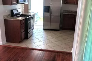 908 Vanderwood Rd, Catonsville, MD 21228 - Photo 11