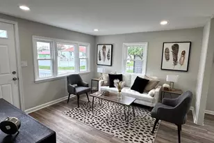 7 Centre Ave, Baltimore, MD 21222 - Photo 3