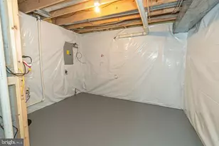 9106 Wise Ave Ext, Baltimore, MD 21219 - Photo 33