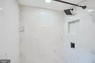 212 N Marlyn Ave, Essex, MD 21221 - Photo 47