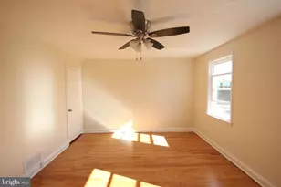 7518 Lawrence Rd, Dundalk, MD 21222 - Photo 11