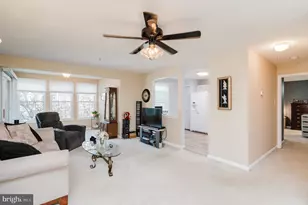 8001 Township Dr, Owings Mills, MD 21117 - Photo 9