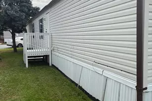 9 Vista Mobile Dr, Dundalk, MD 21222 - Photo 23