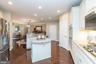 6931 Summit Cir, Baltimore, MD 21239 - Photo 11