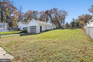 323 Oberle Ave, Essex, MD 21221 - Photo 33