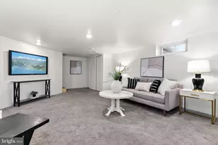 1860 Loch Shiel Rd, Towson, MD 21286 - Photo 47