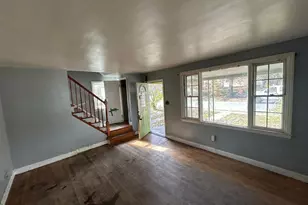 4407 Ridge Dr, Baltimore, MD 21229 - Photo 7