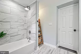 1928 Englewood Ave, Baltimore, MD 21207 - Photo 17