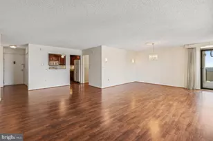 205 E Joppa Rd, Towson, MD 21286 - Photo 9