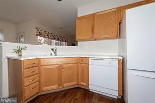 9473 Ashlyn Cir, Owings Mills, MD 21117 - Photo 15