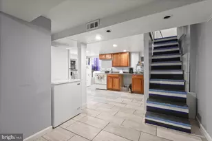 2813 Oak Grove, Lansdowne, MD 21227 - Photo 13