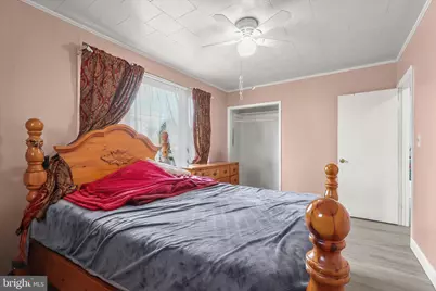 2813 Oak Grove, Lansdowne, MD 21227 - Photo 5