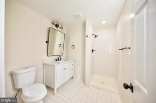 24 Merrion Ct, Lutherville Timonium, MD 21093 - Photo 27